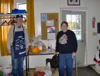 LadiesAux100309 Brian Blanex, who donated vegatables & Ginny Allewell of Ladies Auxiliary
