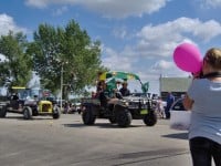 Parade46